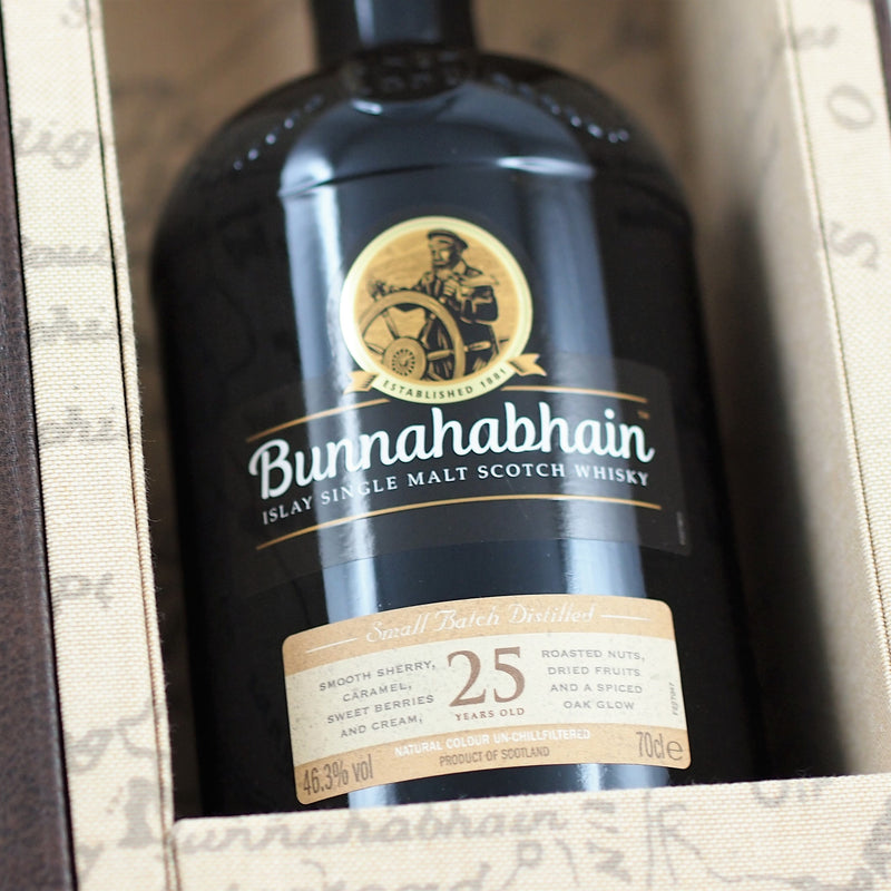 Bunnahabhain 25 Years Single Malt Whisky, Scotland (700ml)